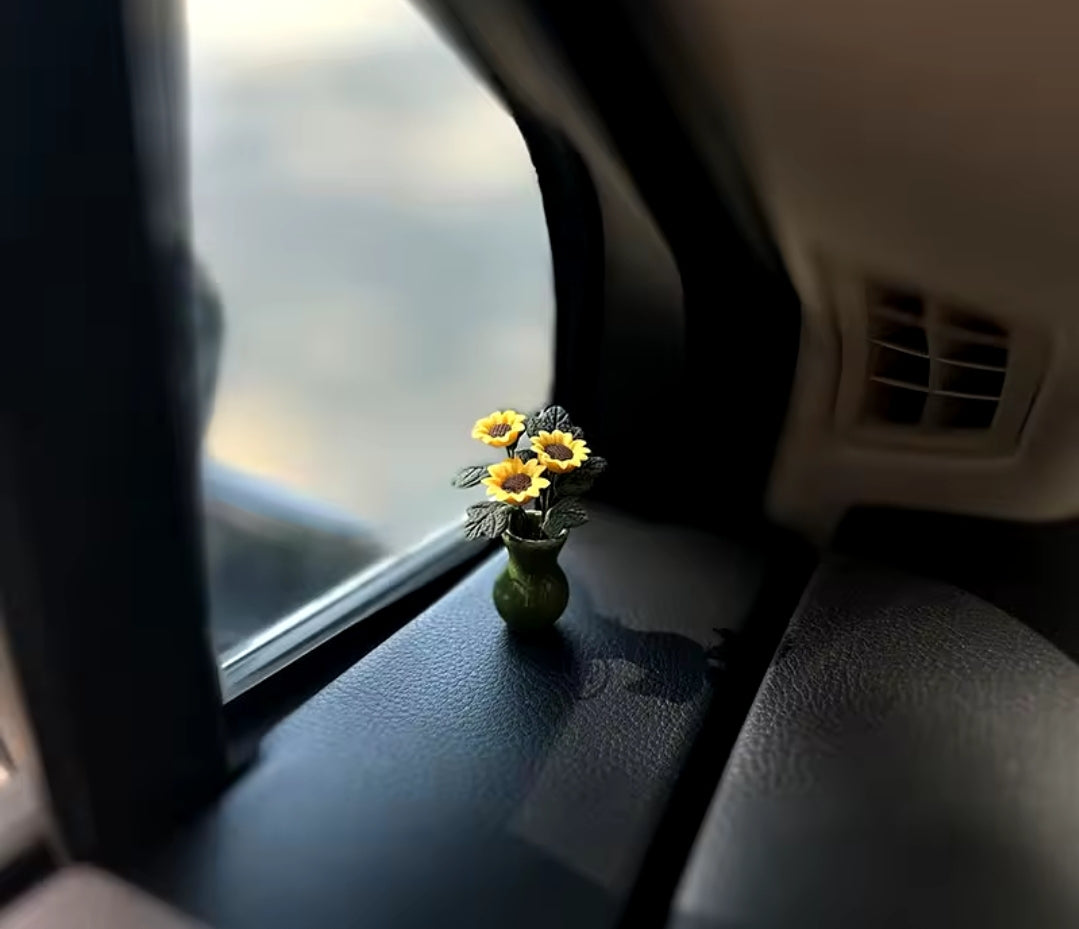 Mini In-Car Decorative Jar