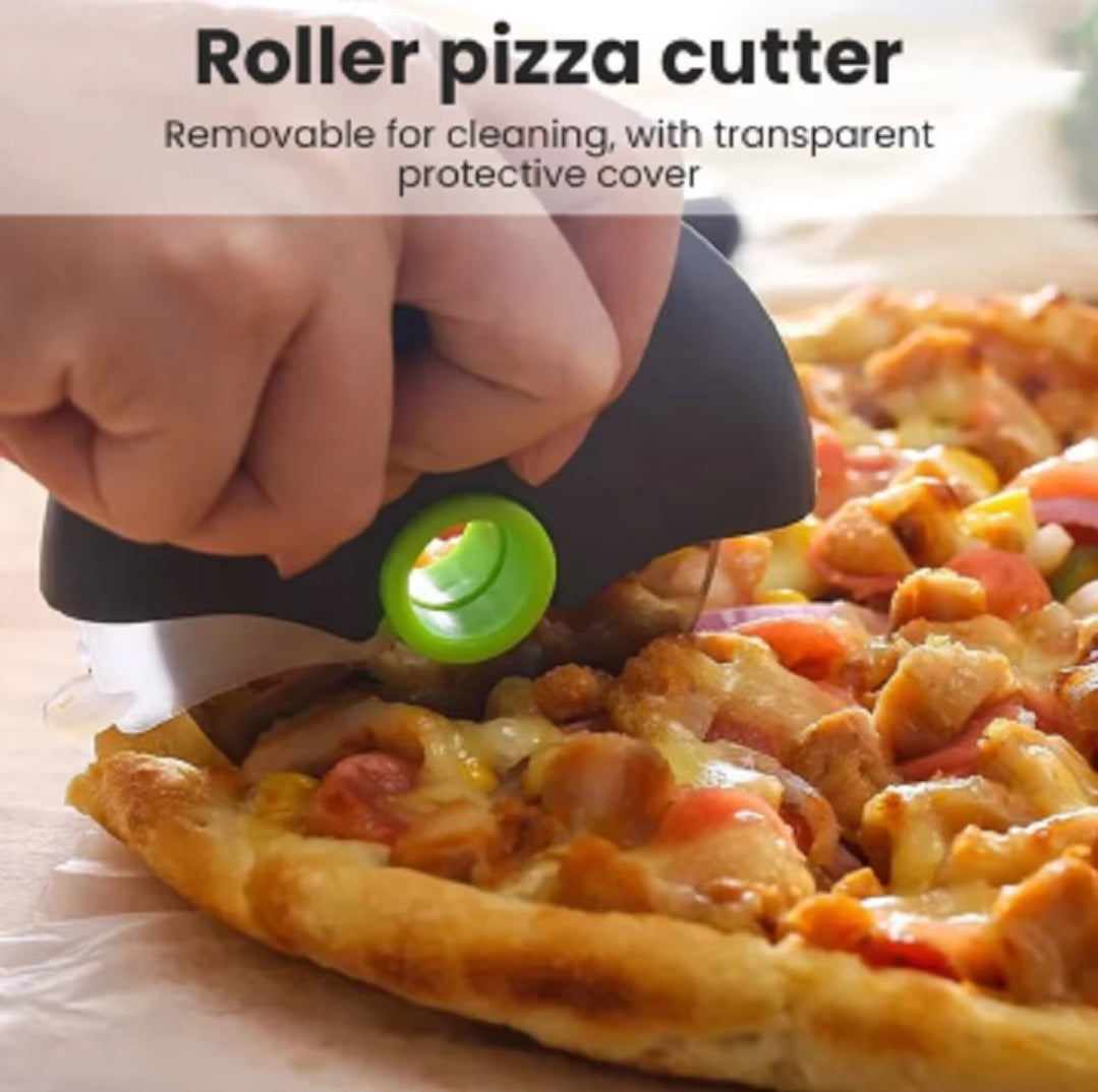 Innovative Roller Pizza Cutter with Transparent Cover