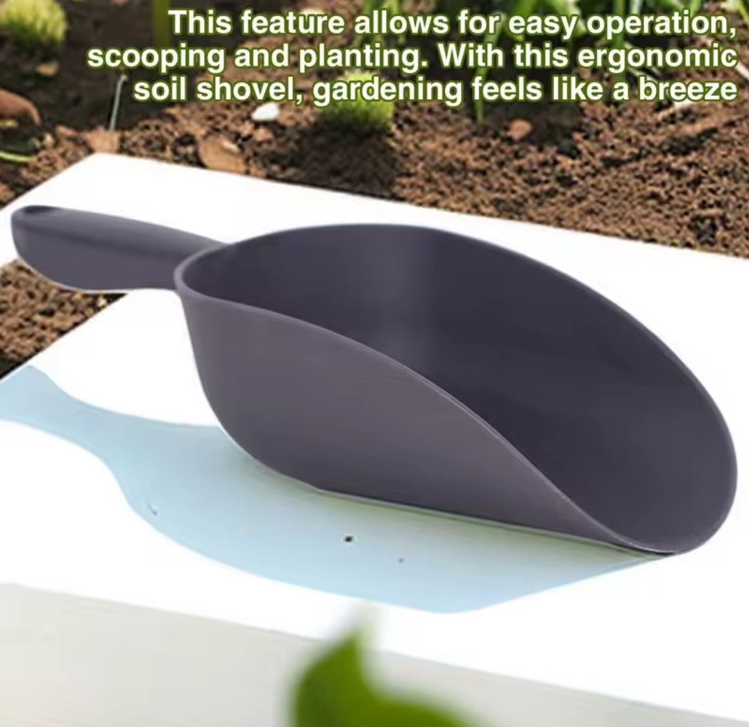 Large Capacity Garden Soil Scoop – Essential Gardening Tool