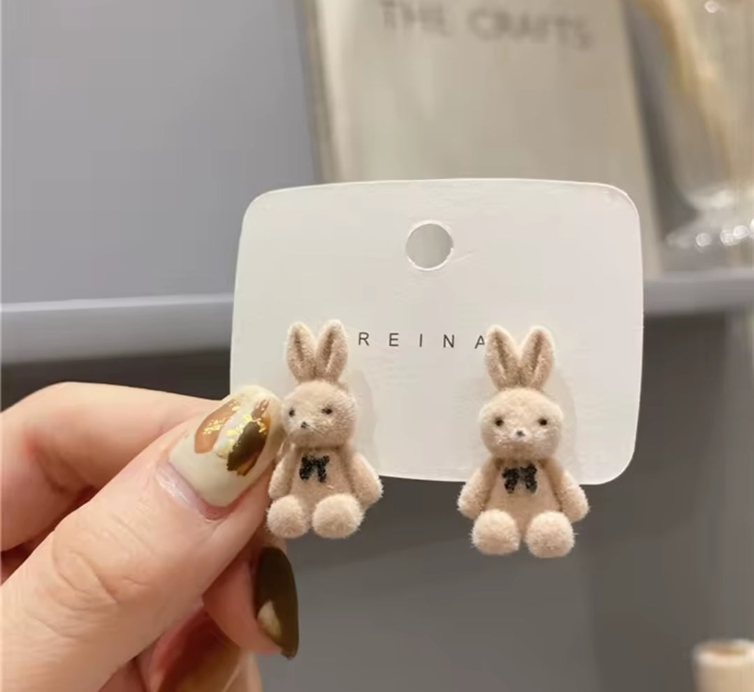 Rabbit Shaped Novelty Trendy Stud Earrings